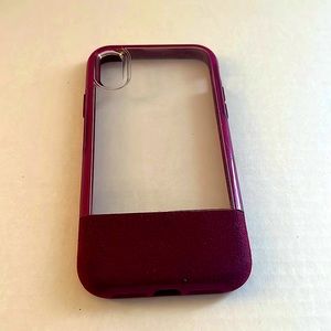 OtterBox iPhone XR case. Preowned. Plastic back shows scratches due to use.